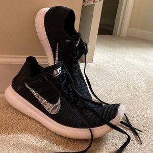 NIKE Free RN Flyknit 2017 Women’s size 7.5